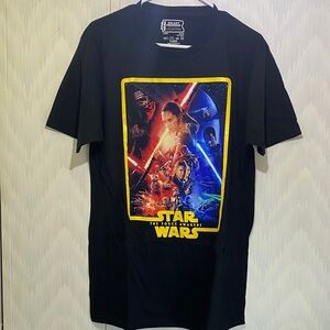 Star Wars The Force Awakens 2015 Men Large Black T-Shirt by Galaxy Premiere NWOT
